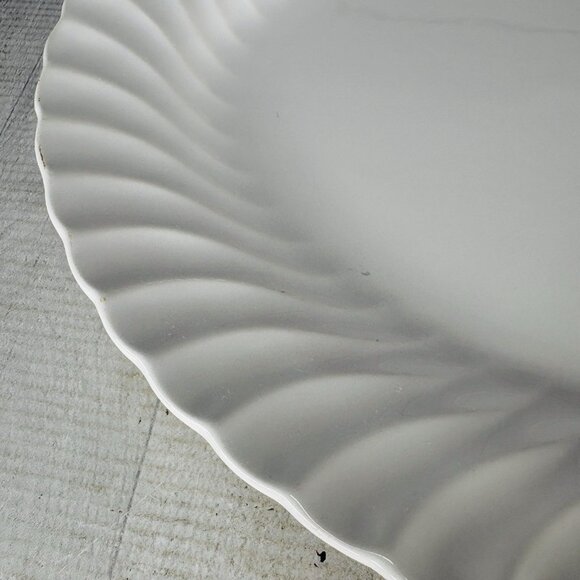 Sheffield BONE WHITE Ivory Swirl Rim Earthenware USA Oval 14" Serving Platter - Picture 14 of 16
